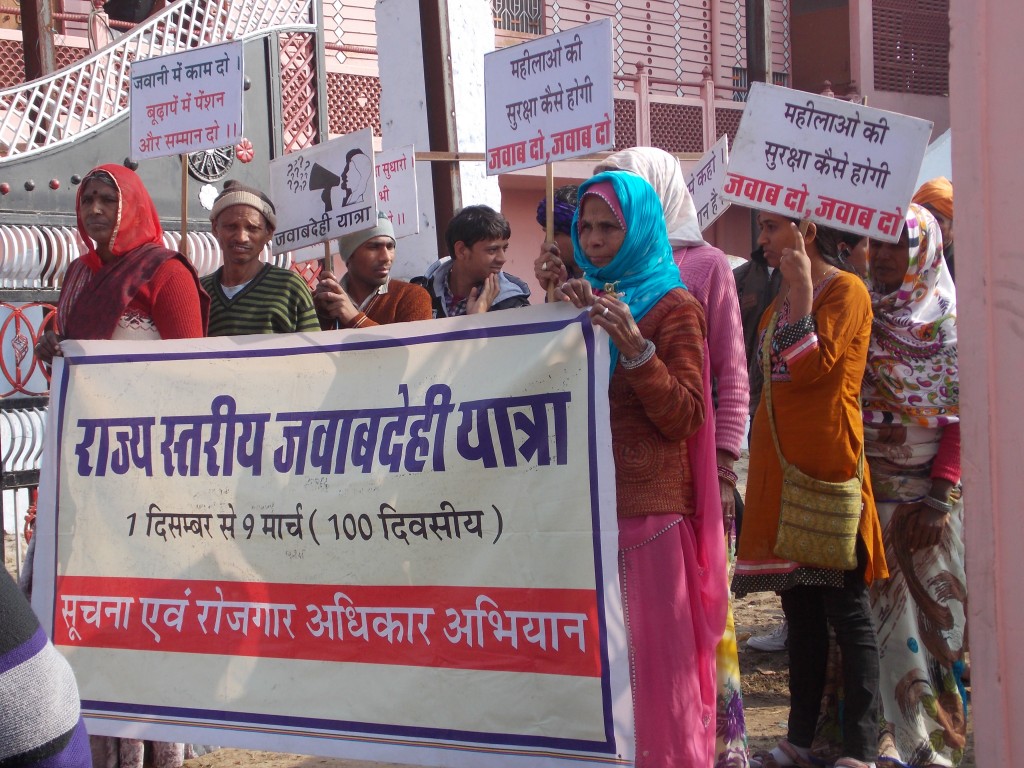 People at the rally. Credit: The Wire/Sangeeta Barooah Pisharoty