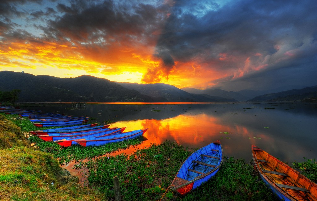 Phewa lake, Pokhara, Nepal. Credit: Mike Behnken/Flickr CC BY-ND-2.0