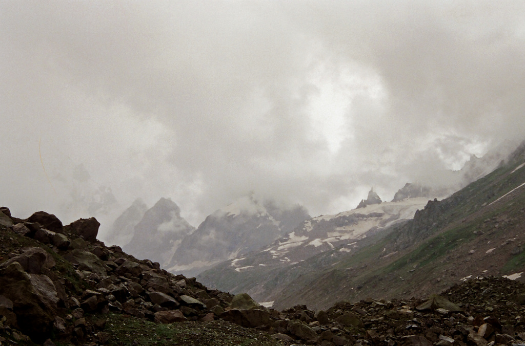 Mountains of the Himalaya. Credit: sam-_-/Flickr, CC BY 2.0