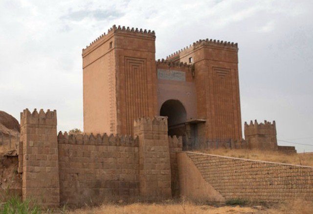 The Mashki gate at Nineveh. Credit: Flickr