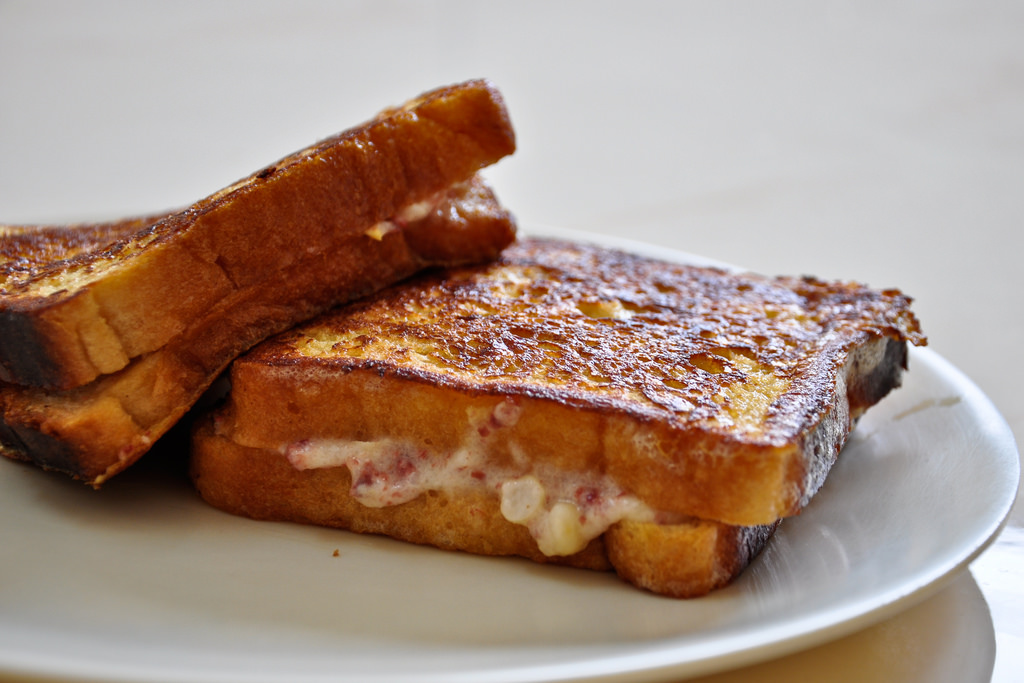 Bread and butter. Credit: praveenpn4u/Flickr, CC BY 2.0