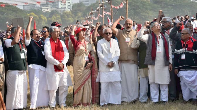 File picture of CPM General Secretary Sitaram Yechury, with former West Bengal Chief Minister Buddhadeb Bhattacharjee and other Marxist leaders in Kolkata Credit: PTI