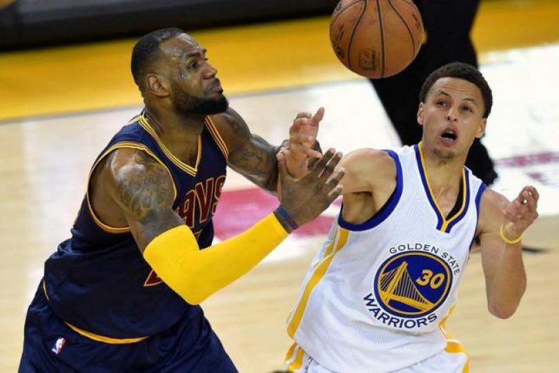 LeBron James and Stephen Curry. Credit: Reuters