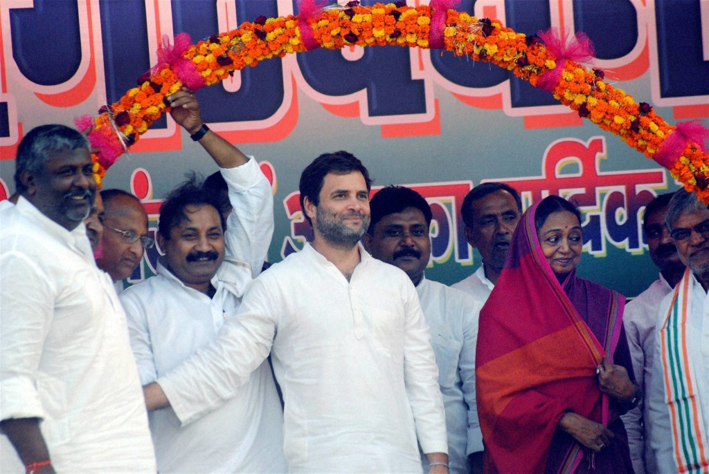 Rahul Gandhi with Meira Kumar during an election rally in Bihar in October, 2015. Credit: PTI