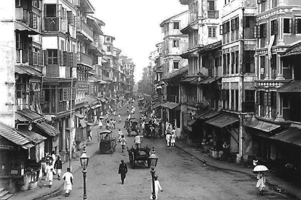 A photo of Bhendi Bazaar as it was and still is