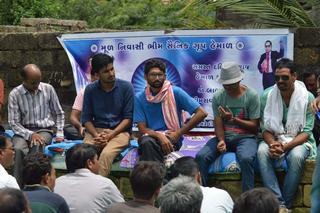 Jignesh Mewani, on his left his Subhod Parmar CO convenor of Una Dlit Atyachar Ladat Samiti. Credit: Damayantee Dhar