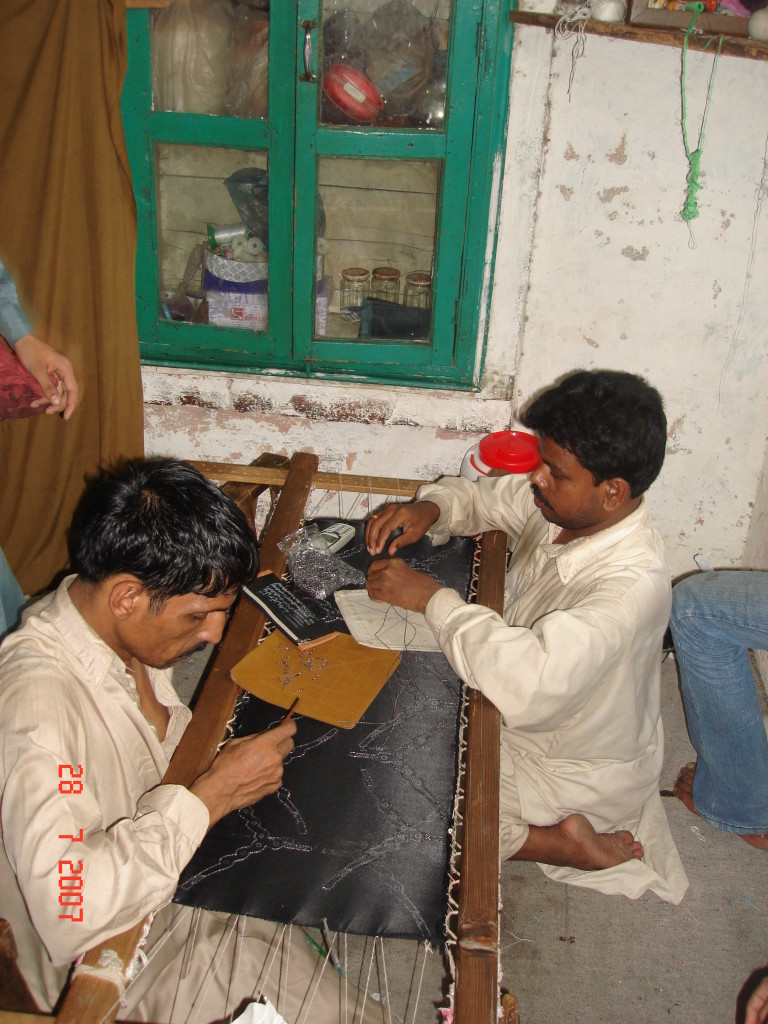 Weavers at work in the house. Source: Mehak Malhotra