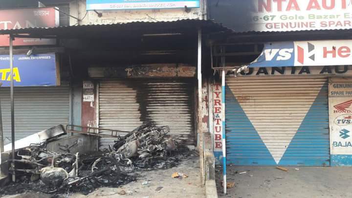 The government declared curfew in Kharagpur as a result of the riots. Credit: Gautam Kumar Pal/Twitter
