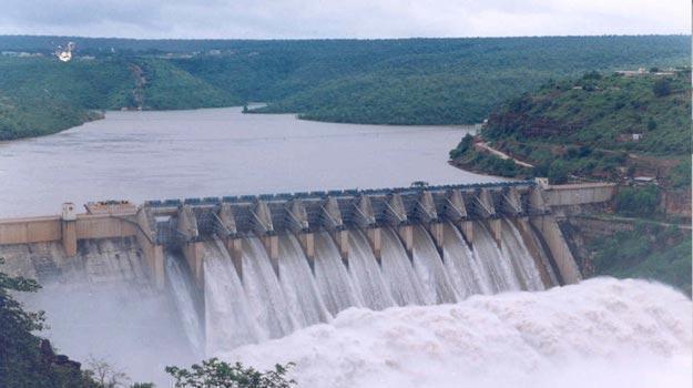 The relatively smaller scale of operation, smaller areas of forest submergence and almost no displacement of people make SHPs seem like a source of ‘clean energy.’ Credit: Twitter