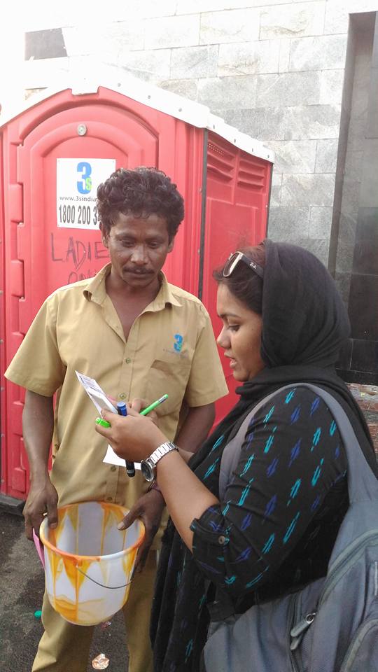 The mobile toilets that were installed on the site. Courtesy: Catherine Gilon