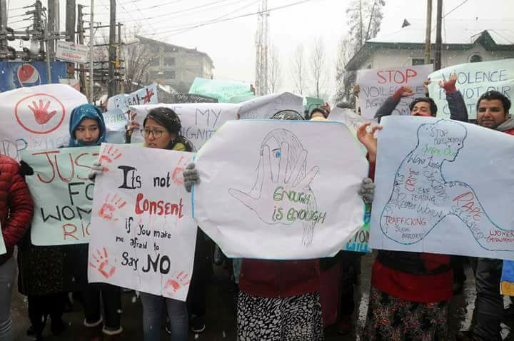 Photo courtesy: Support for complainant via Facebook/The Ladies Finger