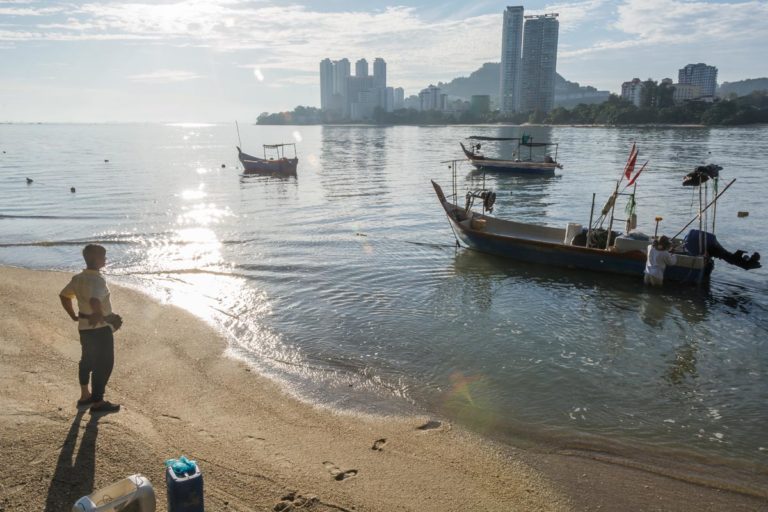 Credit:Rod Harbinson via Mongabay