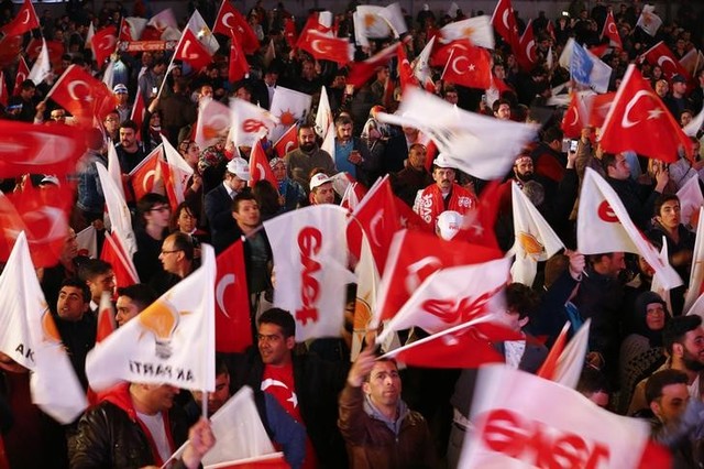 Supporters of AK party react at the party headquarters in Ankara, Turkey, April 16, 2017. Credit: Reuters/Umit Bektas
