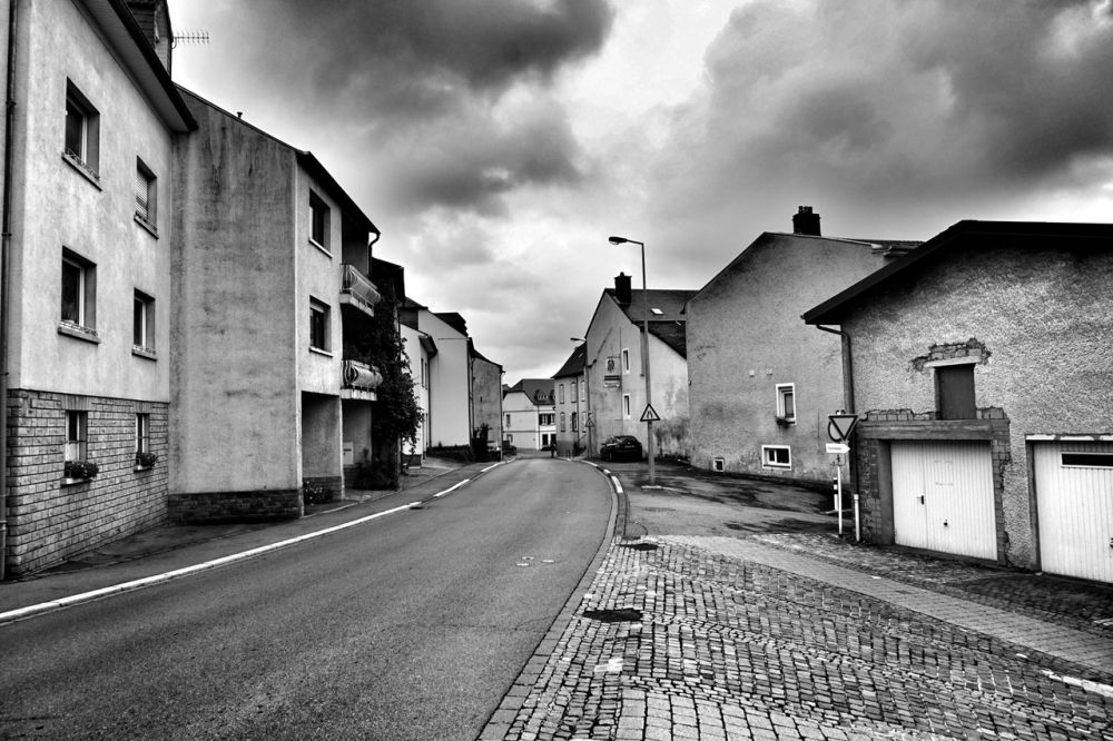 The clean, moderate-sized European village road in Schengen which moves to Germany and France on the other side of the Mosel river. Credit: Shome Basu/The Wire