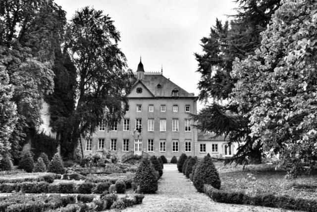 Chatue in Schengen. The largest settlement within the commune of Schengen is Remerschen after which the commune used to be named. The name of the commune was changed in 2006 to take advantage of the Schengen's name recognition after the signing of the Schengen agreement there in 1985. Credit: Shome Basu/The Wire