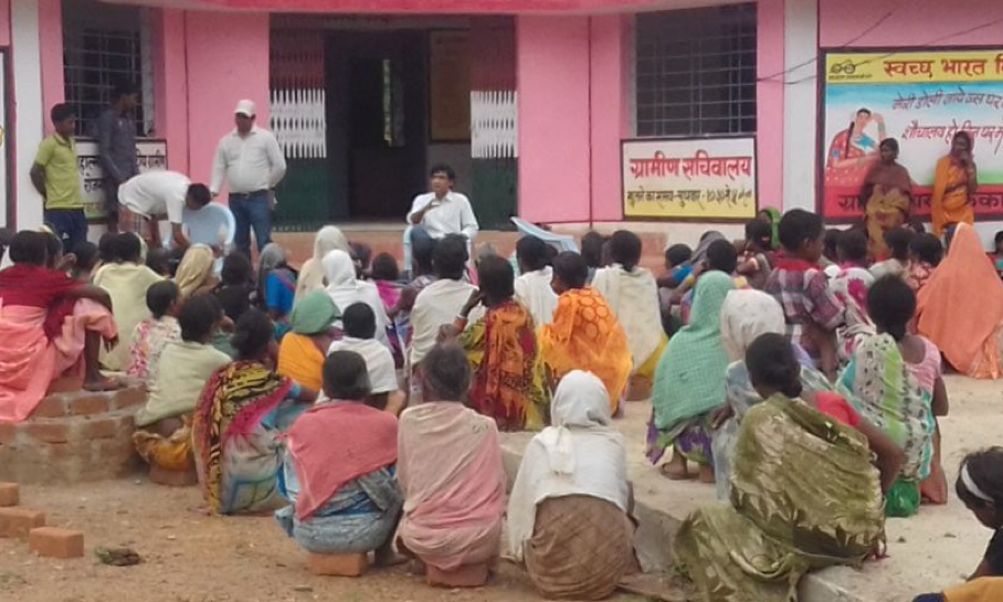 The gram sabha over the coffee programme. Credit: Madhu Ramnath