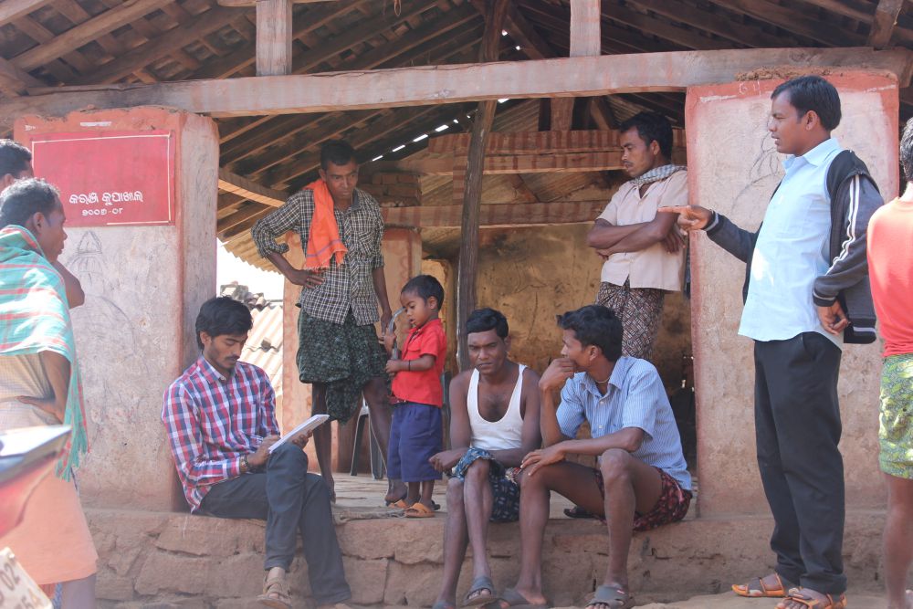 Dalu Majhi works as a teacher in Karanjkupakhal village. He says, “In 1973, a primary school was sanctioned for the village. But till date, there is no school building in the village. Now, the school is running in the gudi ghar (village deity hut). What is the government doing? They are ignoring the issue. Villagers have filed a written complaint to the block development officer of Kashipur but to no avail”. Suman Jhodia adds, “Government is not establishing a primary health centre, there are no doctors to provide healthcare facilities in the region, but it has set up a police station and a police camp there overnight. For whom? It is for the company. Not for the people.