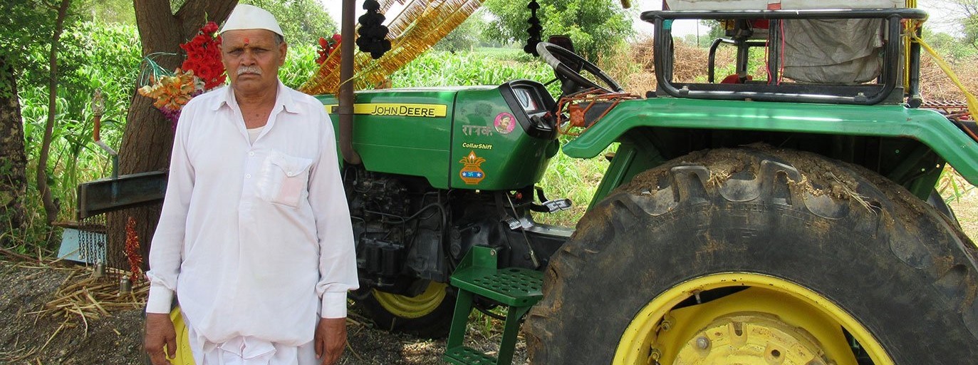 Private moneylenders or sahucars often wield enormous power in villages, leading farmers to ruin with crippling interest rates – as two recent cases in Marathwada show. But they do so only because of the collapse of formal avenues of farm credit and the state’s reluctance to help. Credit: Parth M.N.