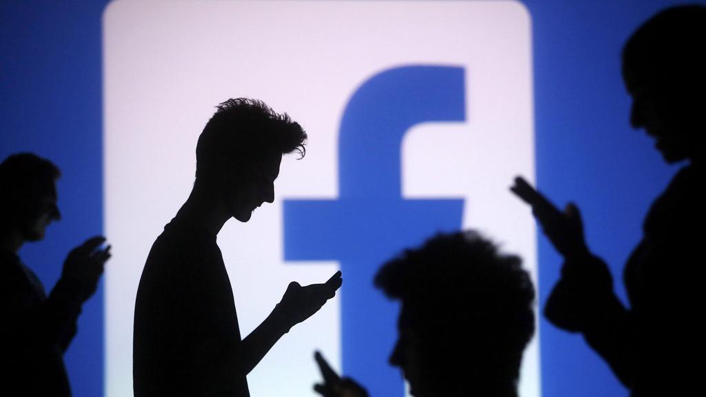 If Facebook espouses the individual’s right to freedom of speech and Zuckerberg thinks of the company as a government capable of setting policies, then Facebook is comparable to a democracy. Credit: Reuters