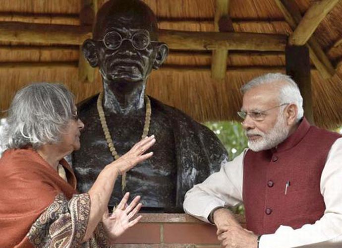 Prime Minister Narendra Modi with Gandhi's granddaughter, Ela Gandhi. Credit: PTI