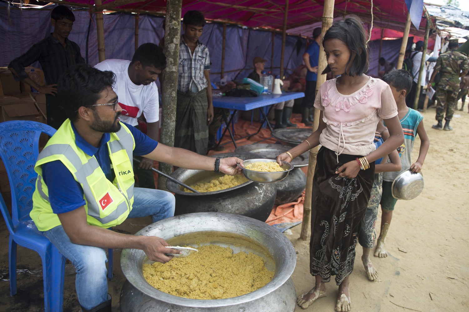The cooked food distributed by TIKA. Credit: Parvez Ahmed