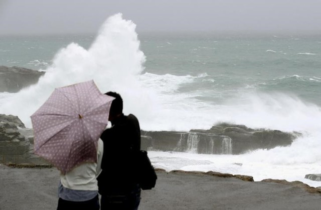 High waves caused by Typhoon Lan break on the shores of Senjojiki, Shirahama town, Wakayama prefecture, Japan, in this photo taken by Kyodo October 22, 2017. Credit: Reuters