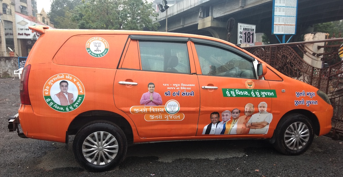 BJP's campaign car in Majura. Credit: Damayantee Dhar