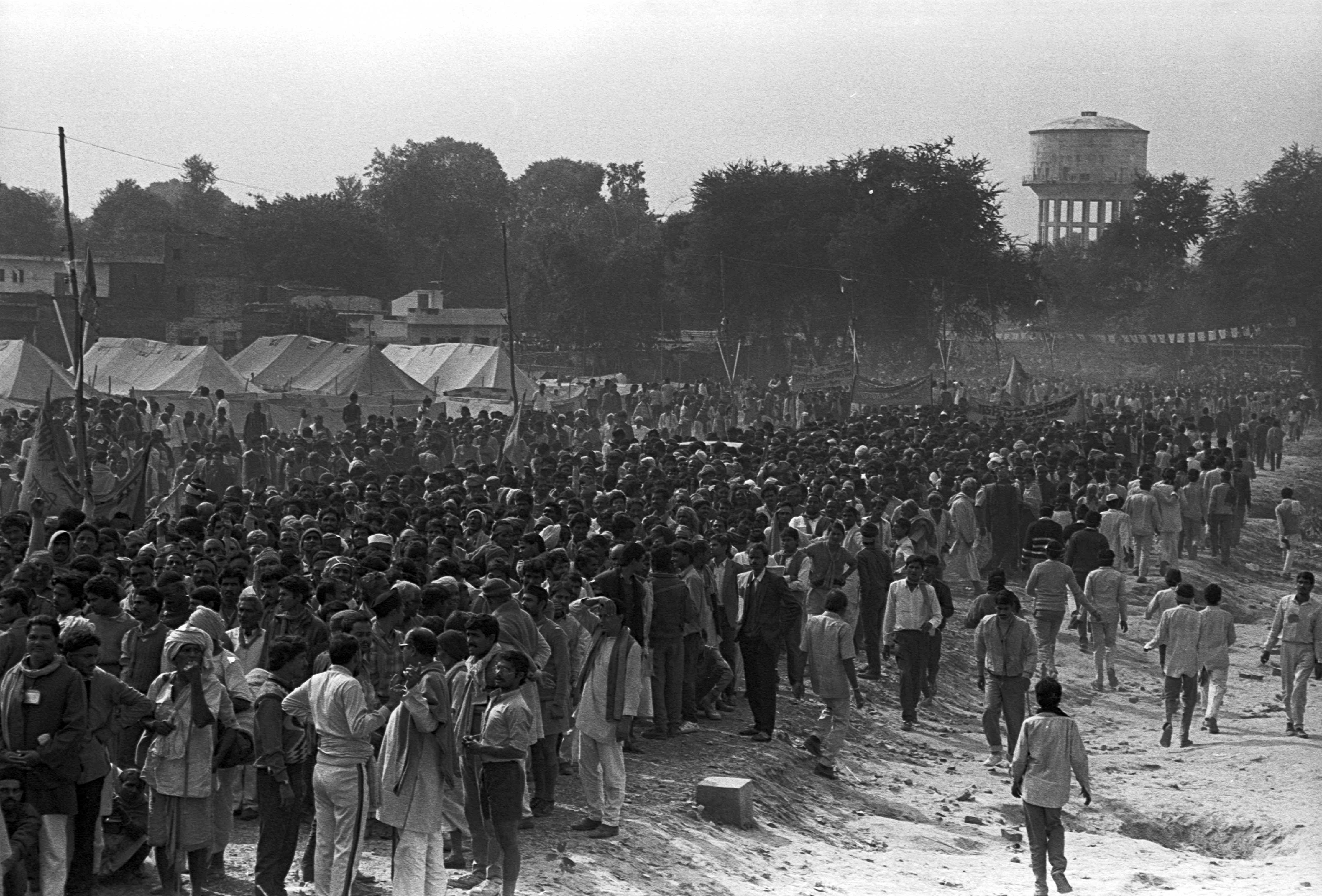 Karsevak camp in Ayodhya, December 5, 1992. Credit: T. Narayan