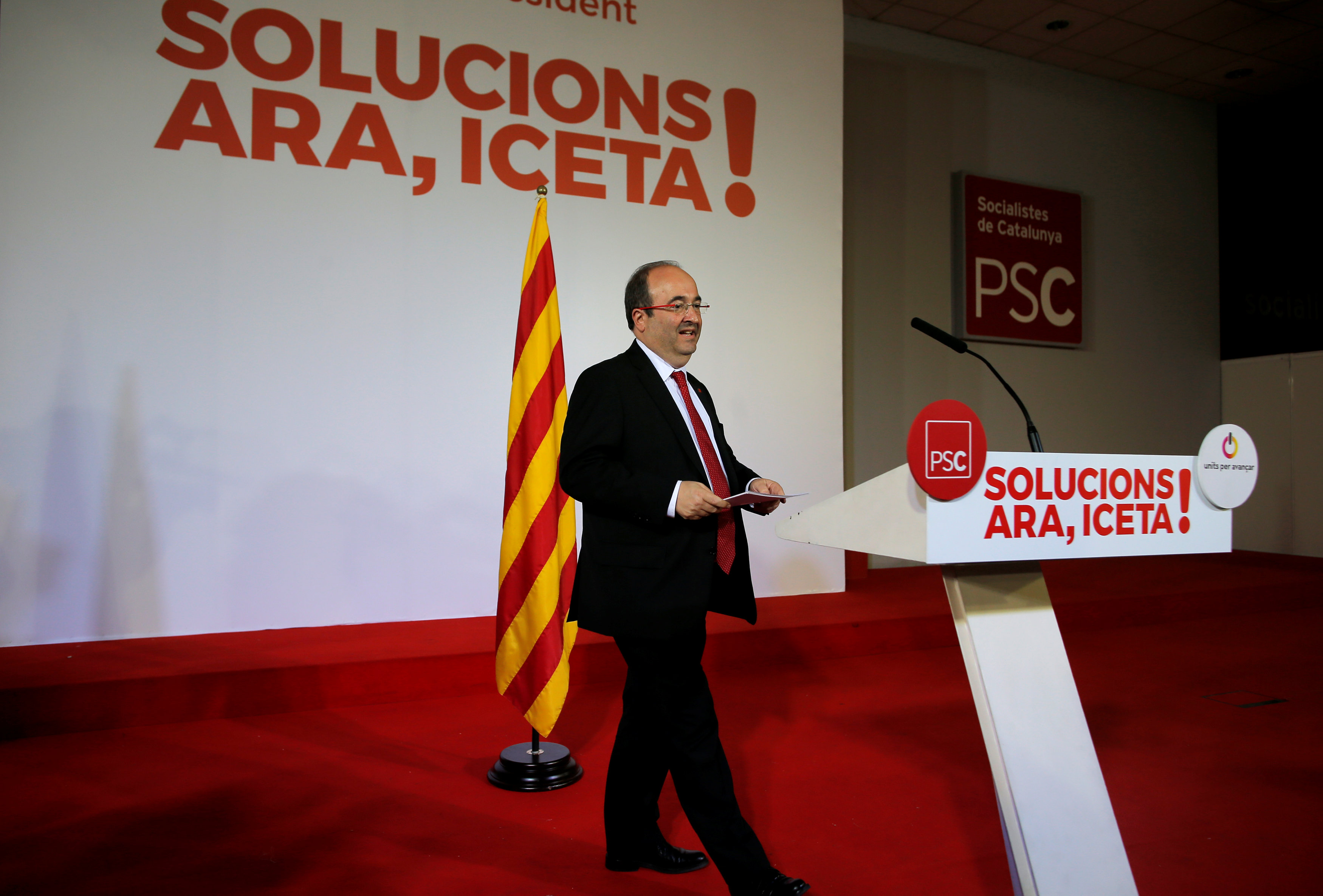Miquel Iceta, leader of the Socialist Party of Catalonia speaks after the regional elections in Catalonia, in Barcelona, Spain, December 21, 2017. Credit: Reuters/Jon Nazca