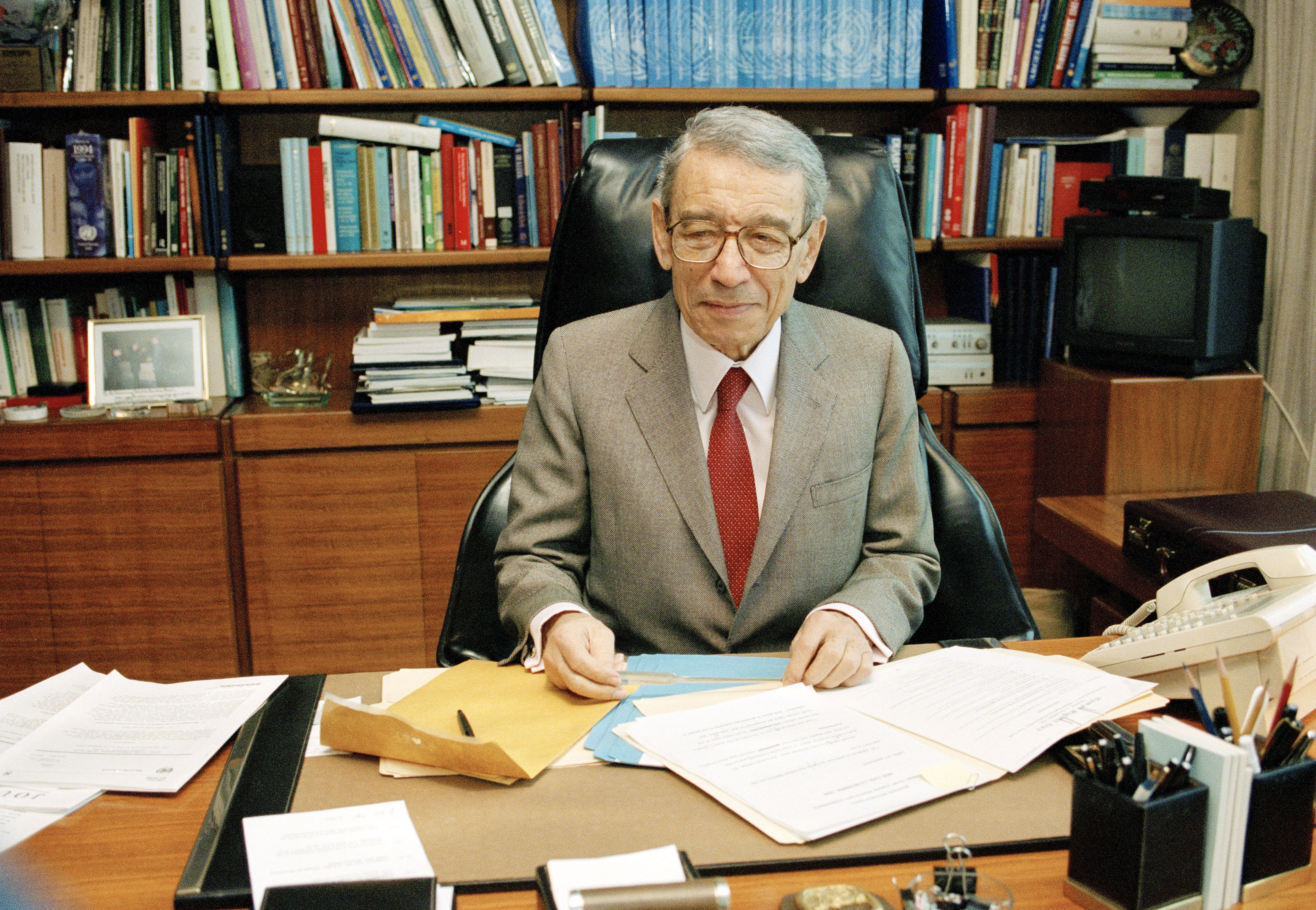 the un secretary general the west loved to hate