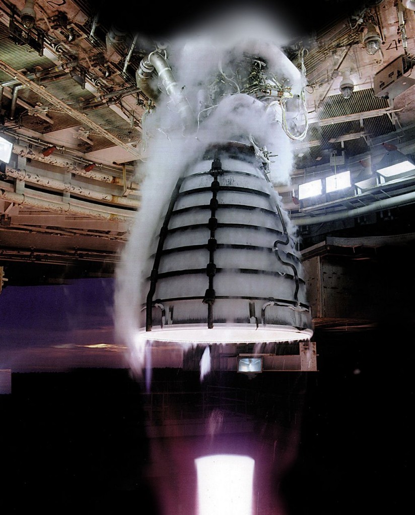 During a hot-fire test of the RS-25D engine in August 2013. Credit: nasamarshall/Flickr, CC BY-NC 2.0