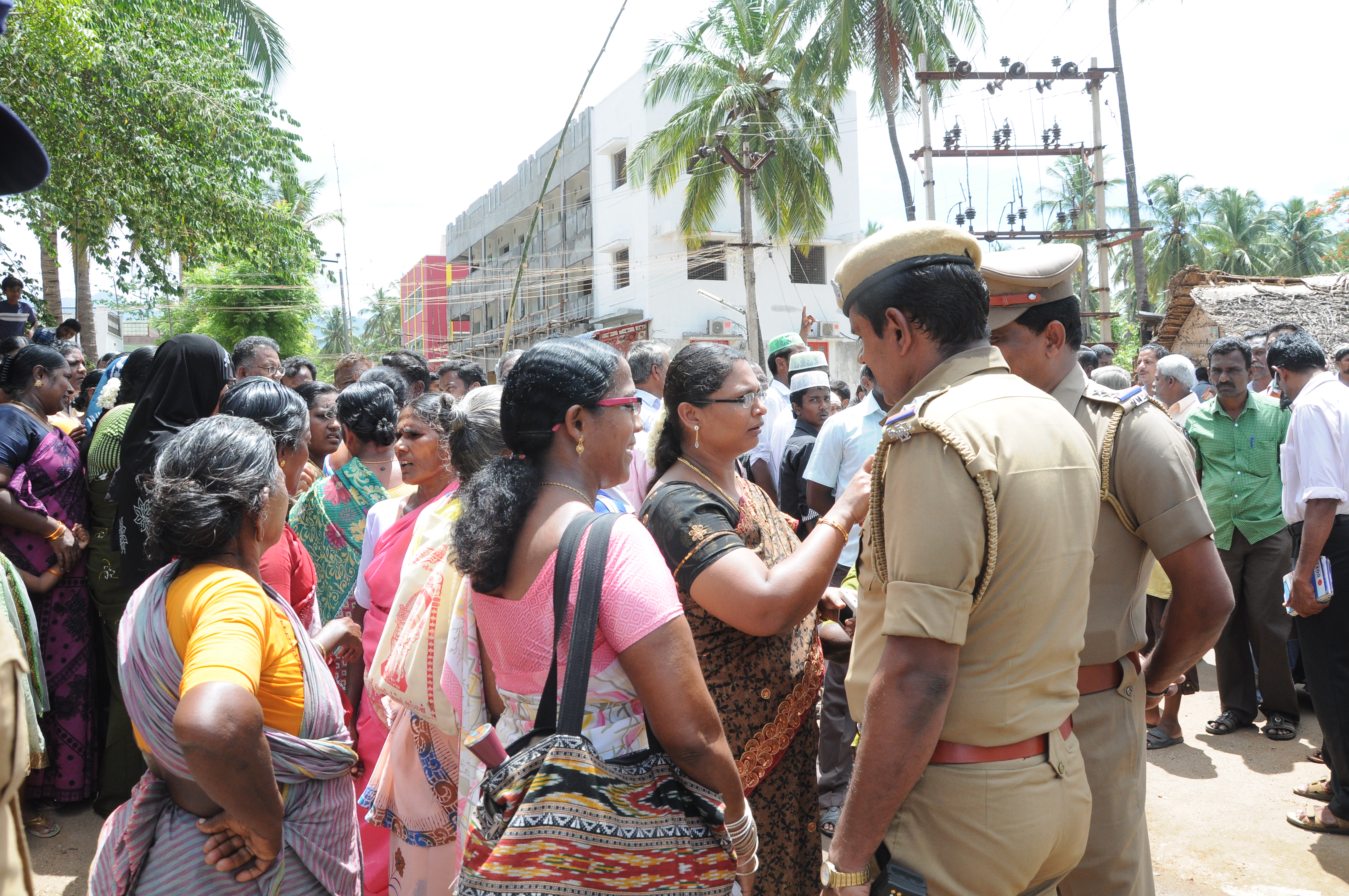 what tamil women want in 2016  the many widows of kumaran nagar demand prohibition
