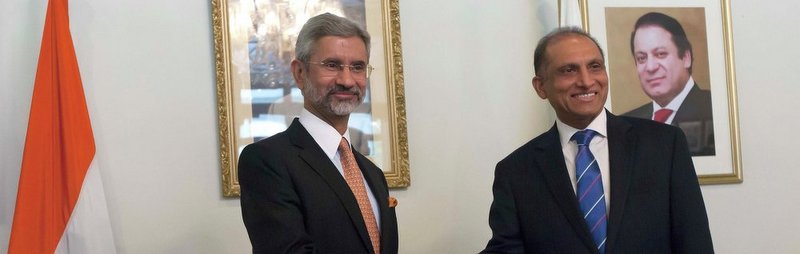 india pakistan foreign secretaries to meet tomorrow  pathankot  peace process on the agenda