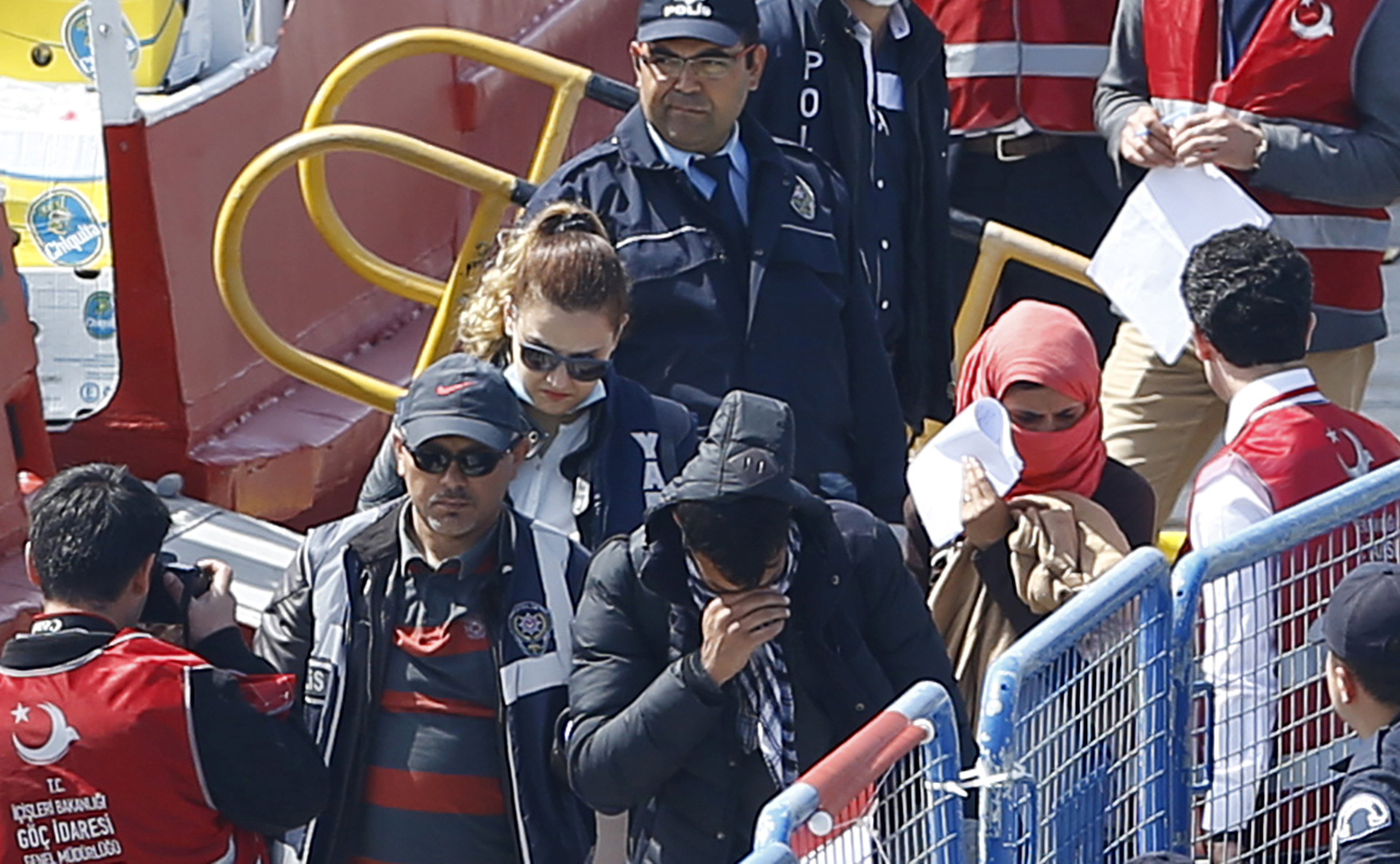 turkey  greece move ahead with disputed eu refugee swap deal