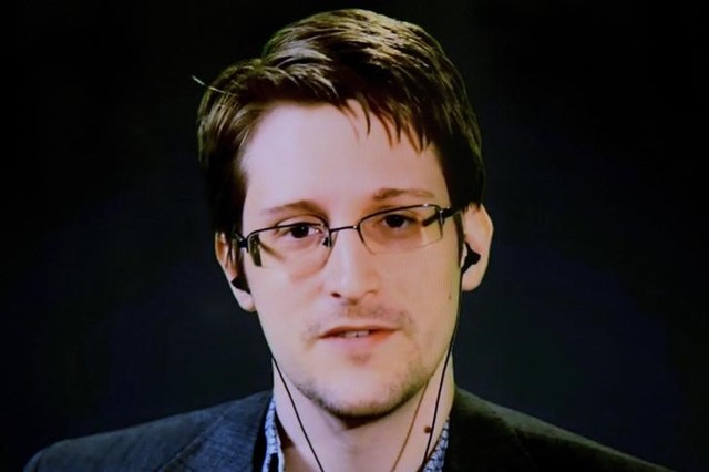 edward snowden to take norway to court to secure free passage
