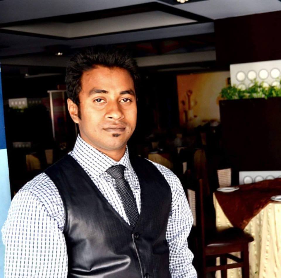 liberal bangladeshi blogger killed by machete wielding attackers