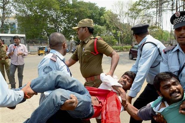 hyderabad university administration reiterates  media blackout 