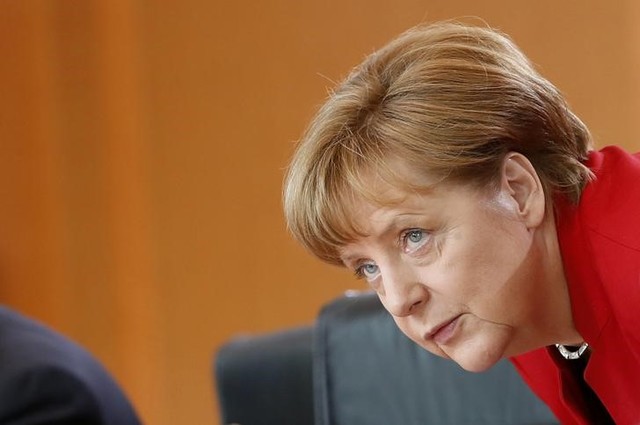  living in germany   a testing time for merkel s migrants