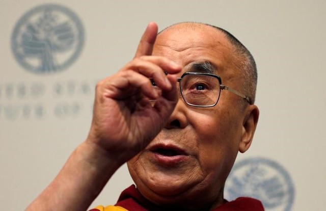 dalai lama urges suu kyi to address buddhist muslim tensions