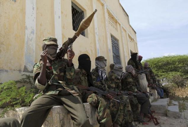 al shabaab militants attack ethiopian troop base in somalia