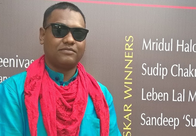 adivasi writer faces threat of government action for criticising jharkhand domicile policy