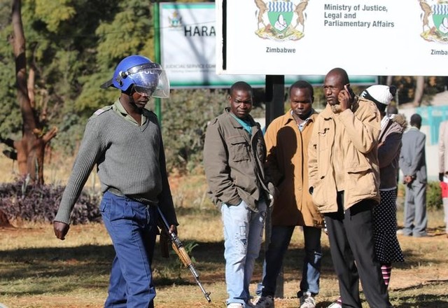 zimbabwe on the boil as police resorts to brutality to crush anti mugabe protest