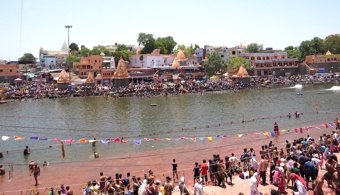 The ghats of the Shipra were fit to bursting during the Kumbh Mela.