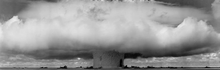 does the us need to adopt a no first use position to placate allies 