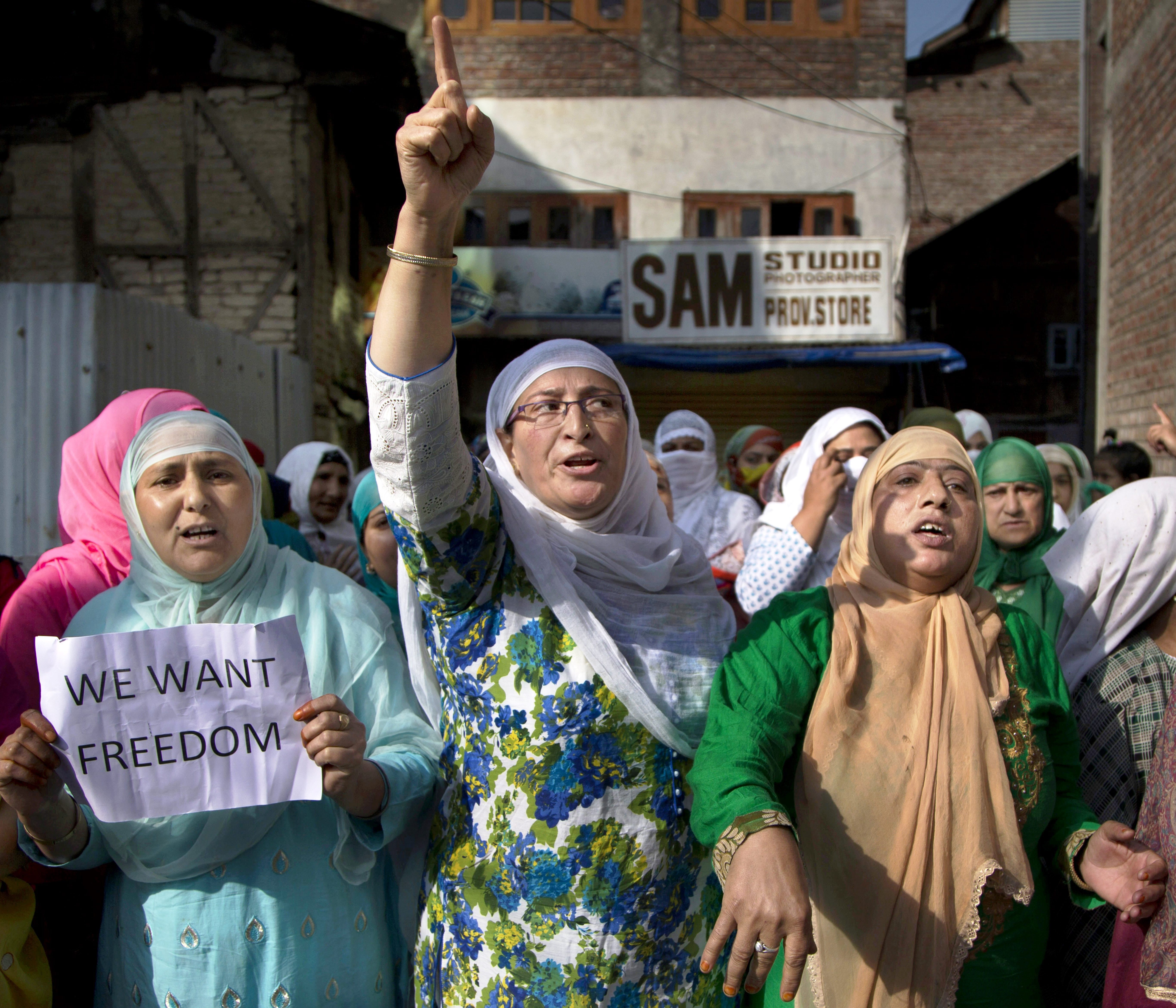 with time running out  delhi can no longer afford to be complacent in kashmir