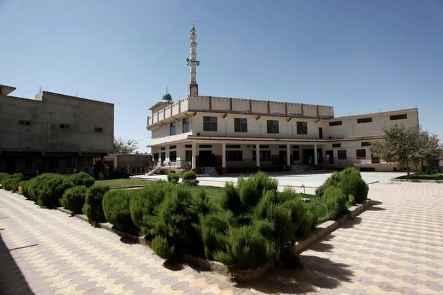 A general view of the Al Haaj mosque where Taliban chief Habibullah Akhundzada lived and taught for years in Kuchlak outside Quetta, Pakistan September 23, 2016. Credit: Reuters/Naseer Ahmed/Files