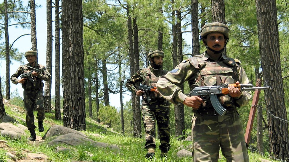 alleged deviations and bureaucratic delays  defence ministry reboots six year attempt at purchasing carbines