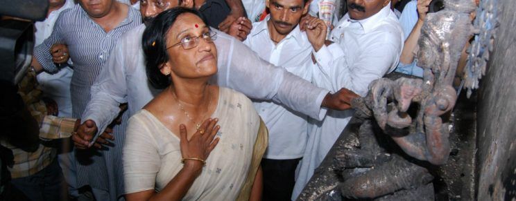 rita bahuguna joshi’s defection  bjp doesn’t gain  nor does the congress lose