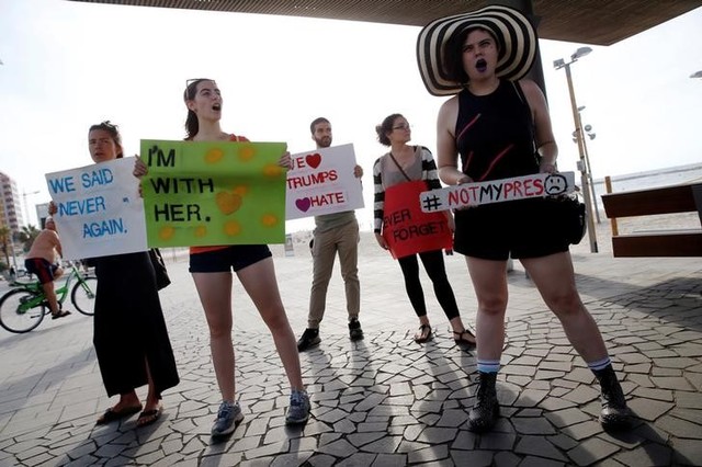 thousands protest against trump in us cities
