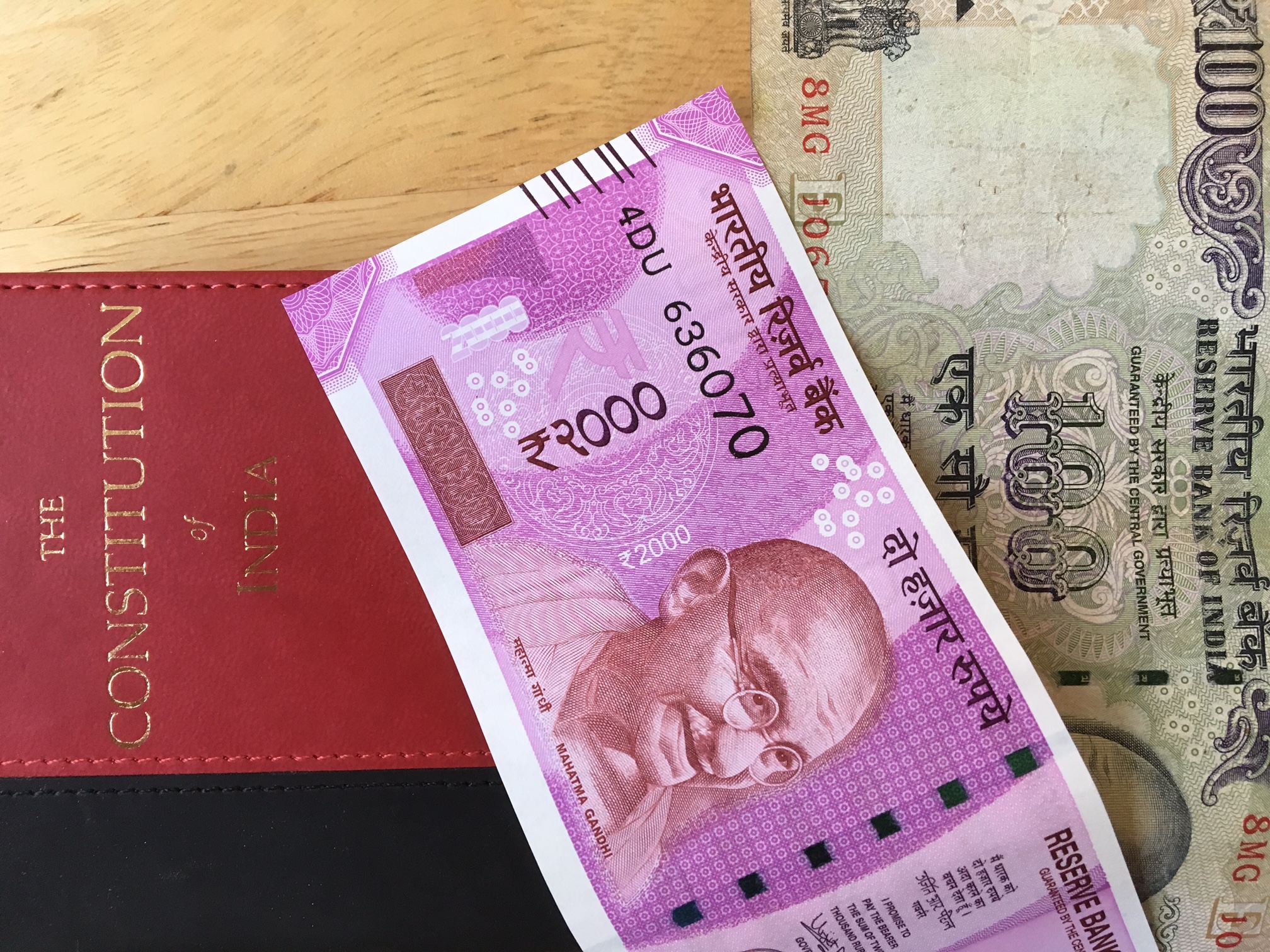 madras high court questions legality of devanagari script on rs 2 000 notes